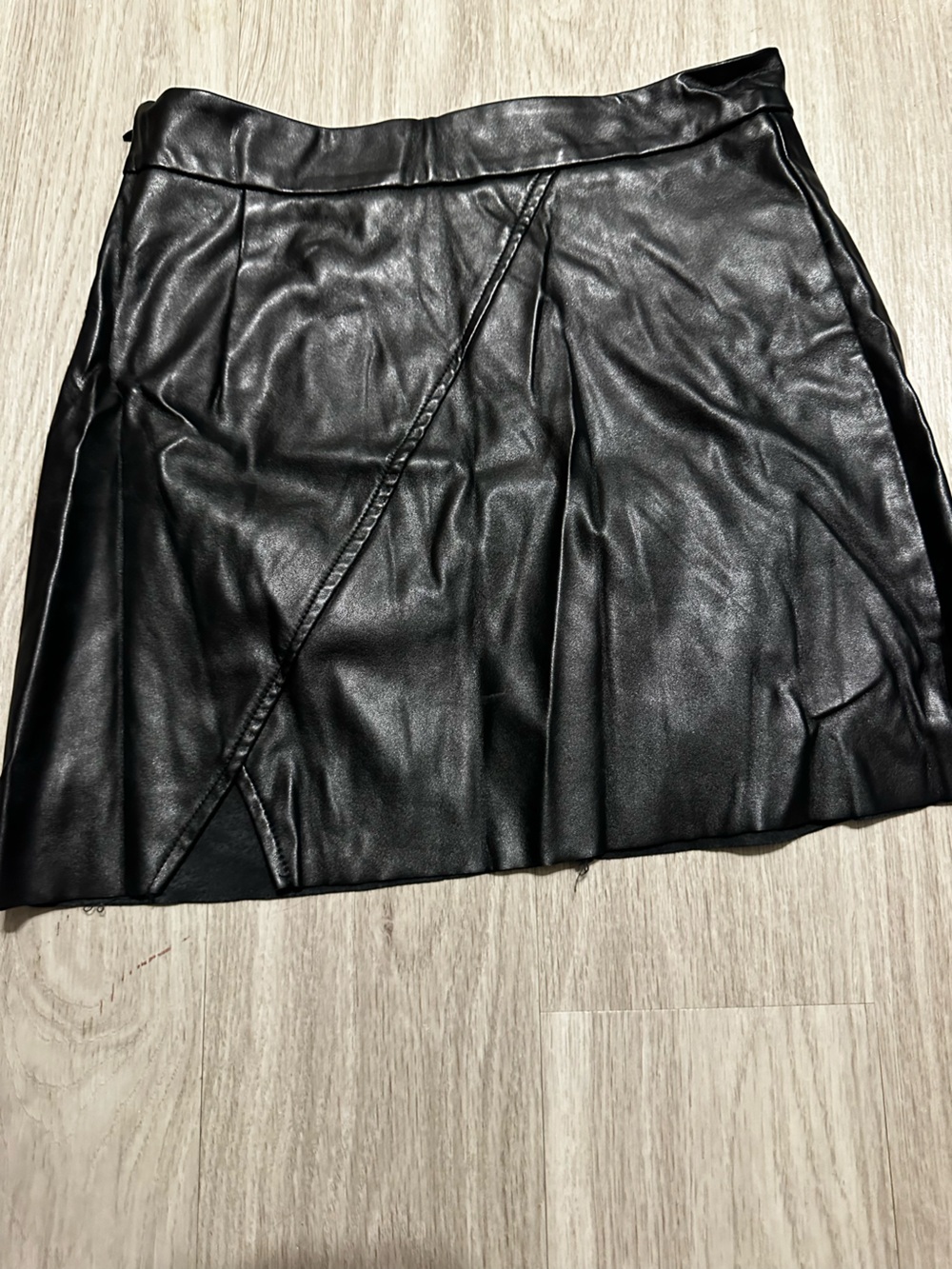 ⭐️ Black Faux Leather Mini Skirt with Stitch Detail